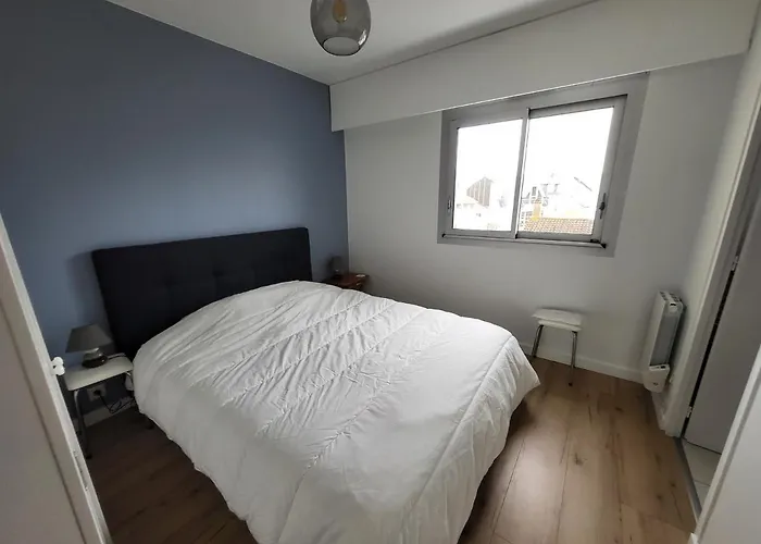 T2 Face Avec Balcon, Cuisine équipée Et Tv - Fr-1-92-908 * Les Sables-dʼOlonne