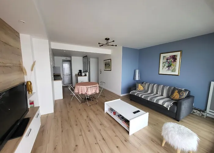 T2 Face Avec Balcon, Cuisine équipée Et Tv - Fr-1-92-908 * Les Sables-dʼOlonne